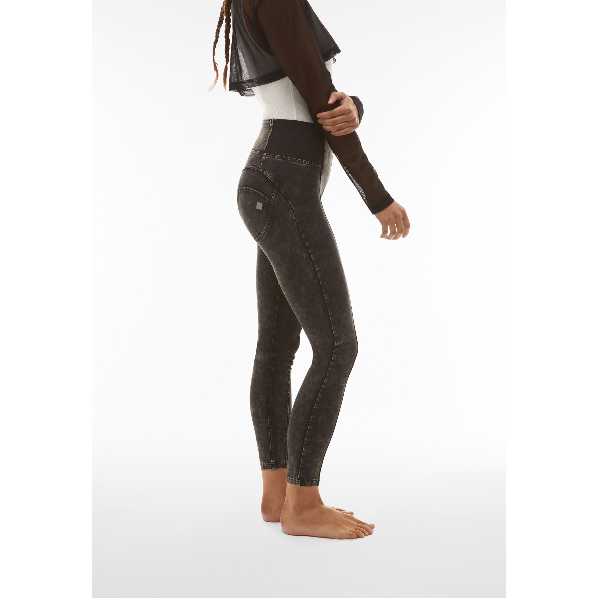 Freddy WR.UP® Damen Push-Up Hose - High Waist Super Skinny - elastischer Taillenbund - Schwarz - N0 Freddy WR.UP® Damen Push-Up Hose - High Waist Super Skinny - elastischer Taillenbund - Schwarz - N0
