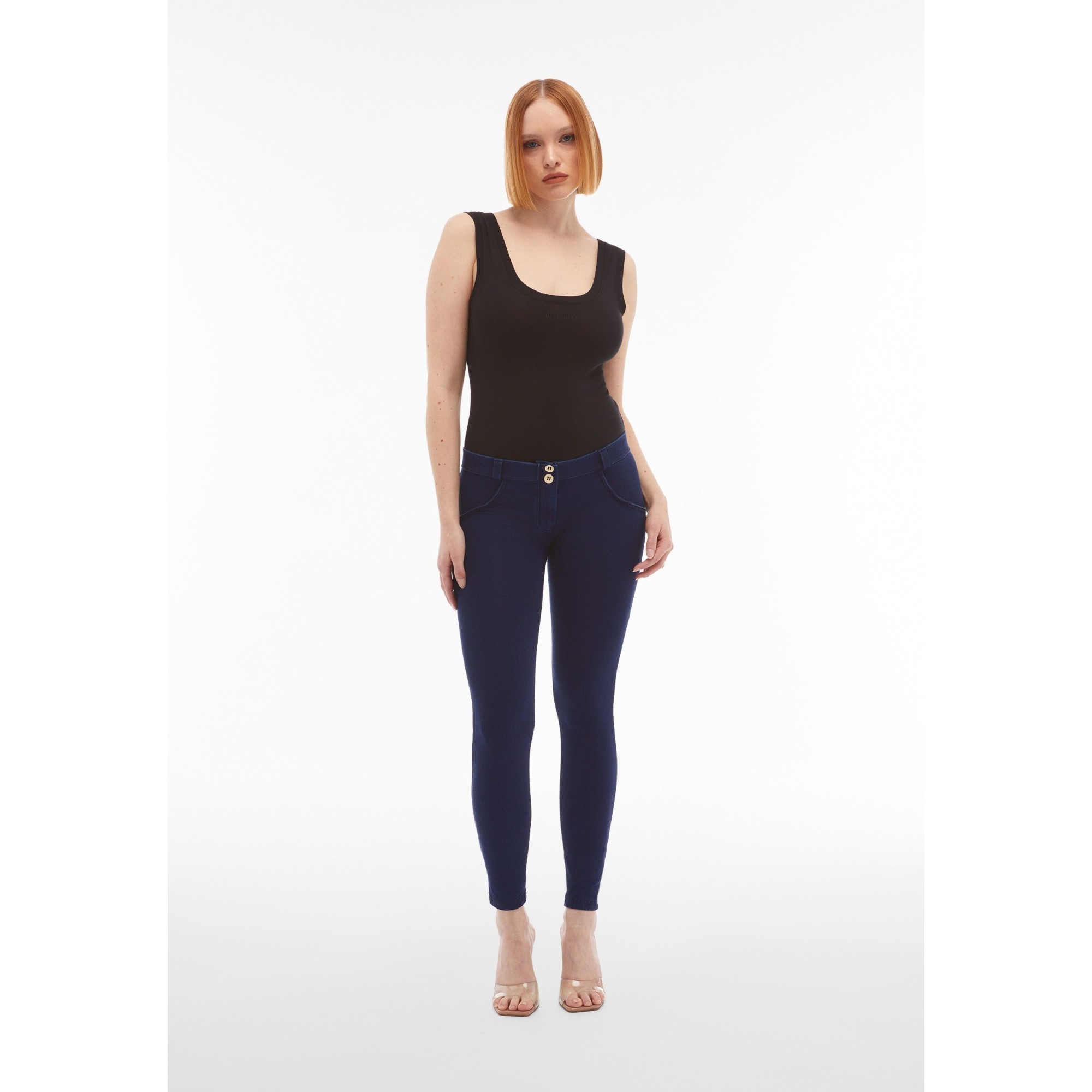Freddy WR.UP® Damen Push-Up Jeans - Low Waist Super Skinny - Indigoblau - Blaue Nähte - J0B Freddy WR.UP® Damen Push-Up Jeans - Low Waist Super Skinny - Indigoblau - Blaue Nähte - J0B