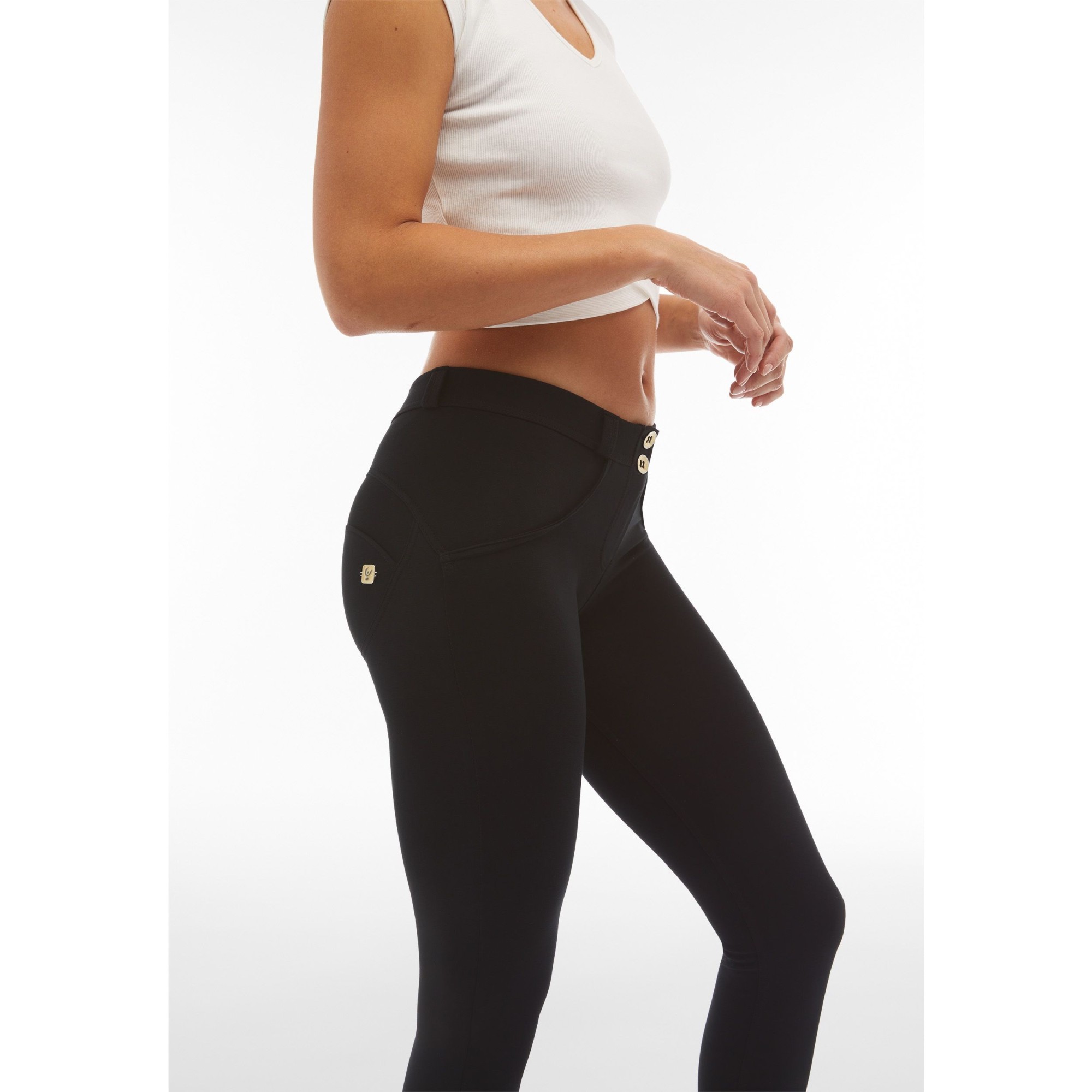 Freddy WR.UP® Damen Push-Up Hose - Regular Waist Skinny -Schwarz Freddy WR.UP® Damen Push-Up Hose - Regular Waist Skinny -Schwarz