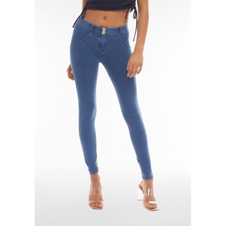 Freddy WR.UP® Damen Push-Up Jeans - Regular Waist Skinny - Hellblau - Gelbe Nähte
