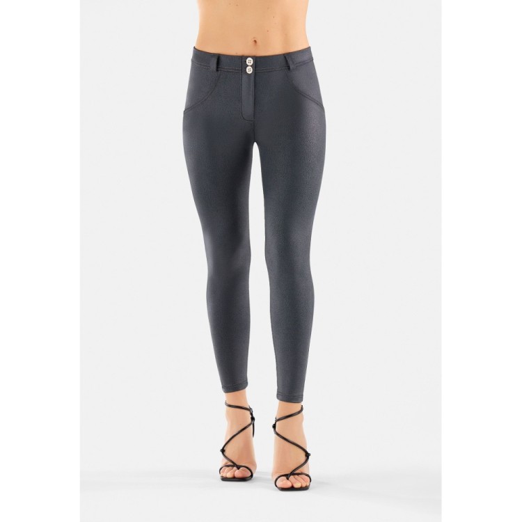 Freddy WR.UP® Special Damen Push-Up Hose - Regular Waist  Skinny - Schwarz - N0