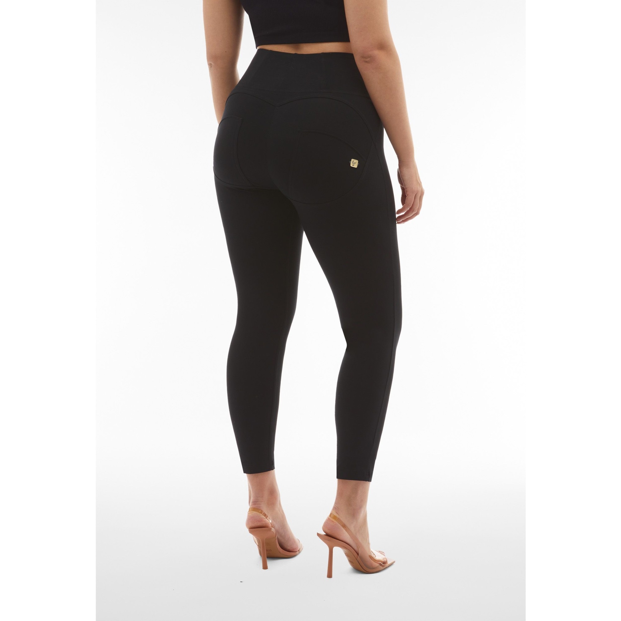 Freddy WR.UP® Damen Push-Up Hose - 7/8 High Waist Super Skinny - Schwarz Freddy WR.UP® Damen Push-Up Hose - 7/8 High Waist Super Skinny - Schwarz