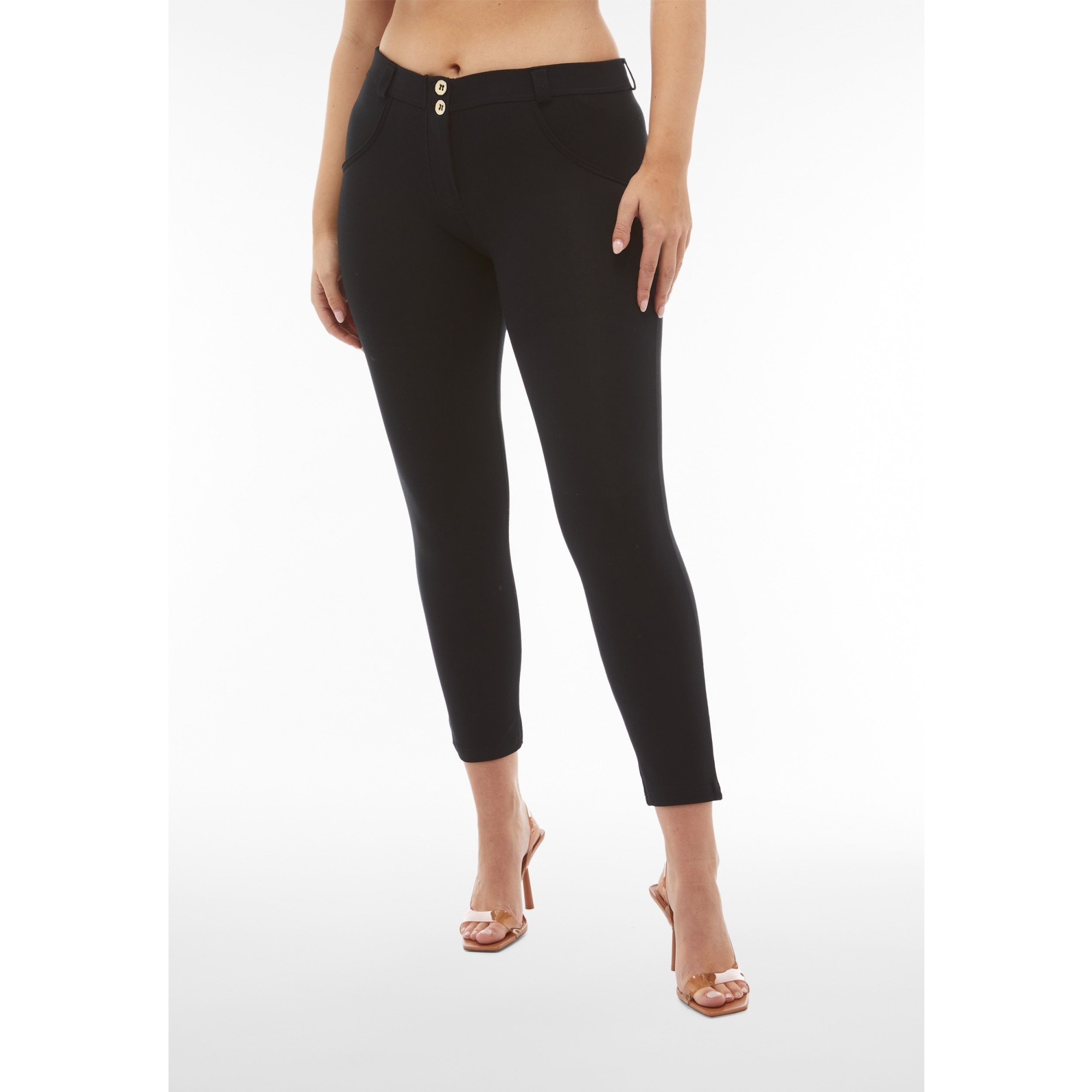 Freddy WR.UP® Damen Push-Up Hose - 7/8 Regular Waist Super Skinny - Schwarz Freddy WR.UP® Damen Push-Up Hose - 7/8 Regular Waist Super Skinny - Schwarz