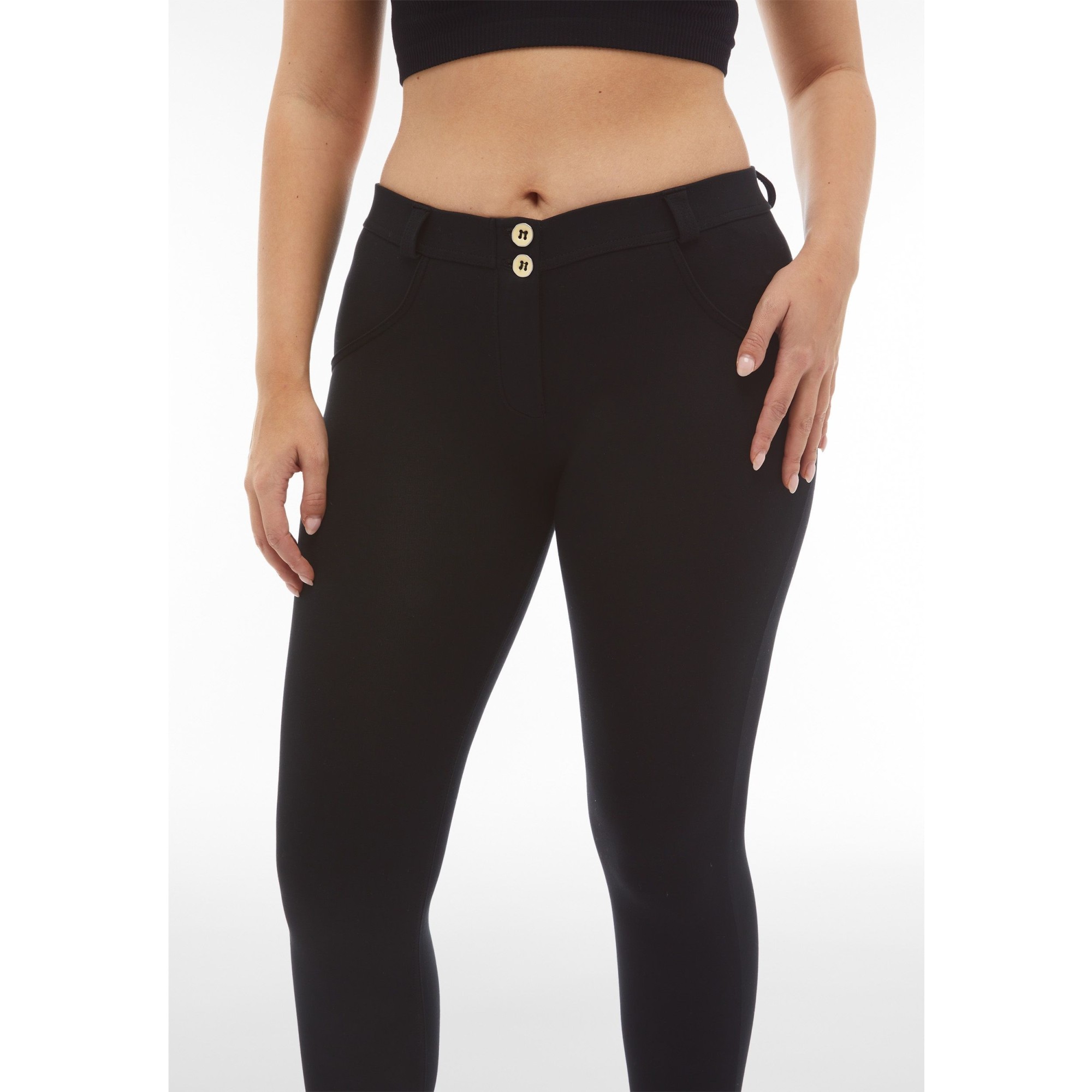 Freddy WR.UP® Damen Push-Up Hose - 7/8 Regular Waist Super Skinny - Schwarz Freddy WR.UP® Damen Push-Up Hose - 7/8 Regular Waist Super Skinny - Schwarz