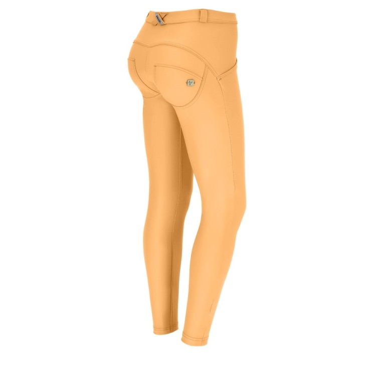 Freddy WR.UP® Vegan Leather Damen Push-Up Lederhose - 7/8 Regular Waist Skinny - Orange - A50