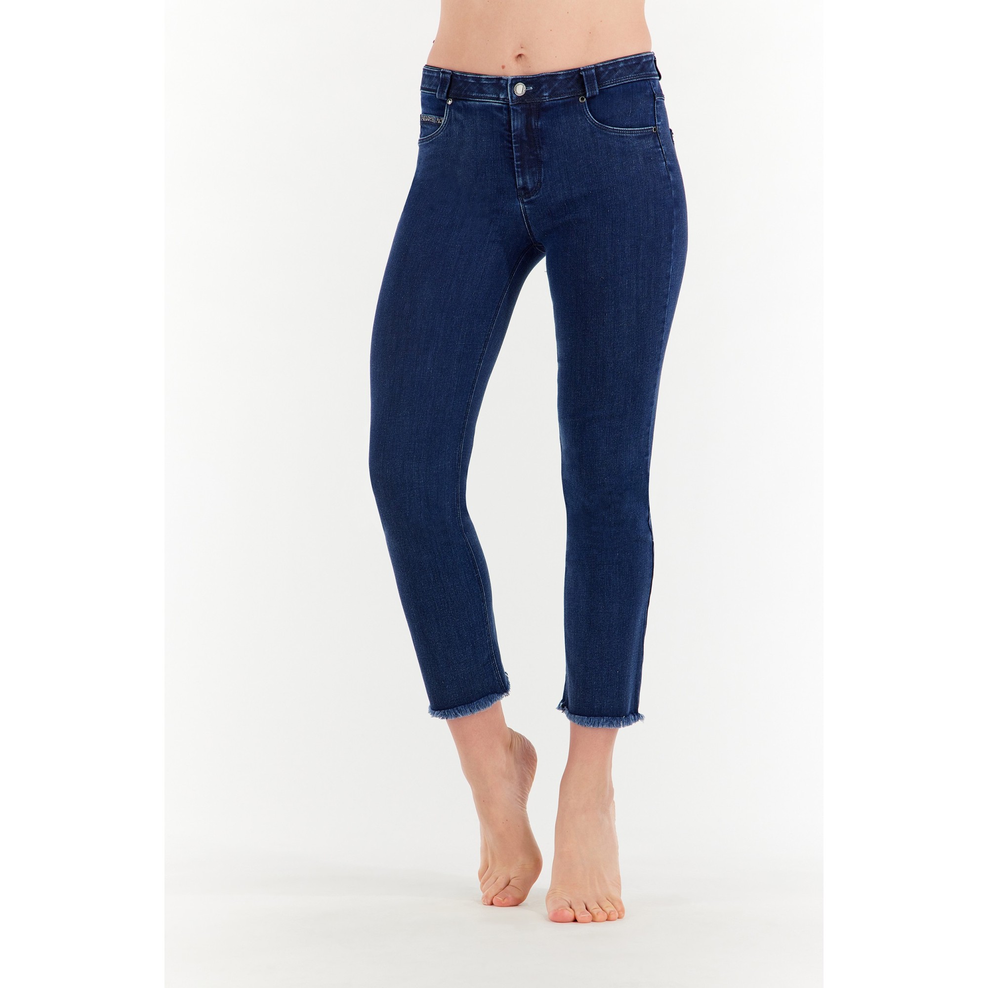 Freddy Fit Jeans - Regular Waist Straight - Cropped - Dark Denim – Blue Seam - J0B Freddy Fit Jeans - Regular Waist Straight - Cropped - Dark Denim – Blue Seam - J0B
