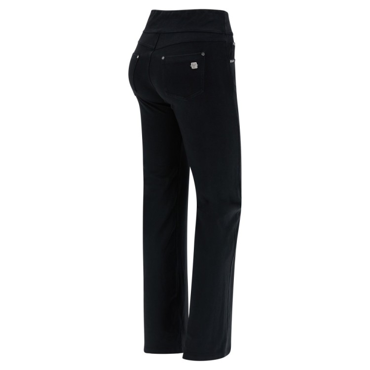 Freddy N.O.W.® Yoga Damen Comfort Hose - Mid Waist Straight - umschlagbarer Taillenbund - Garment Dyed - Schwarz - N0