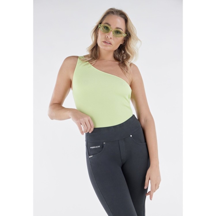 Freddy N.O.W.® Yoga Damen Comfort Hose - Mid Waist Straight - umschlagbarer Taillenbund - Garment Dyed - Schwarz - N0