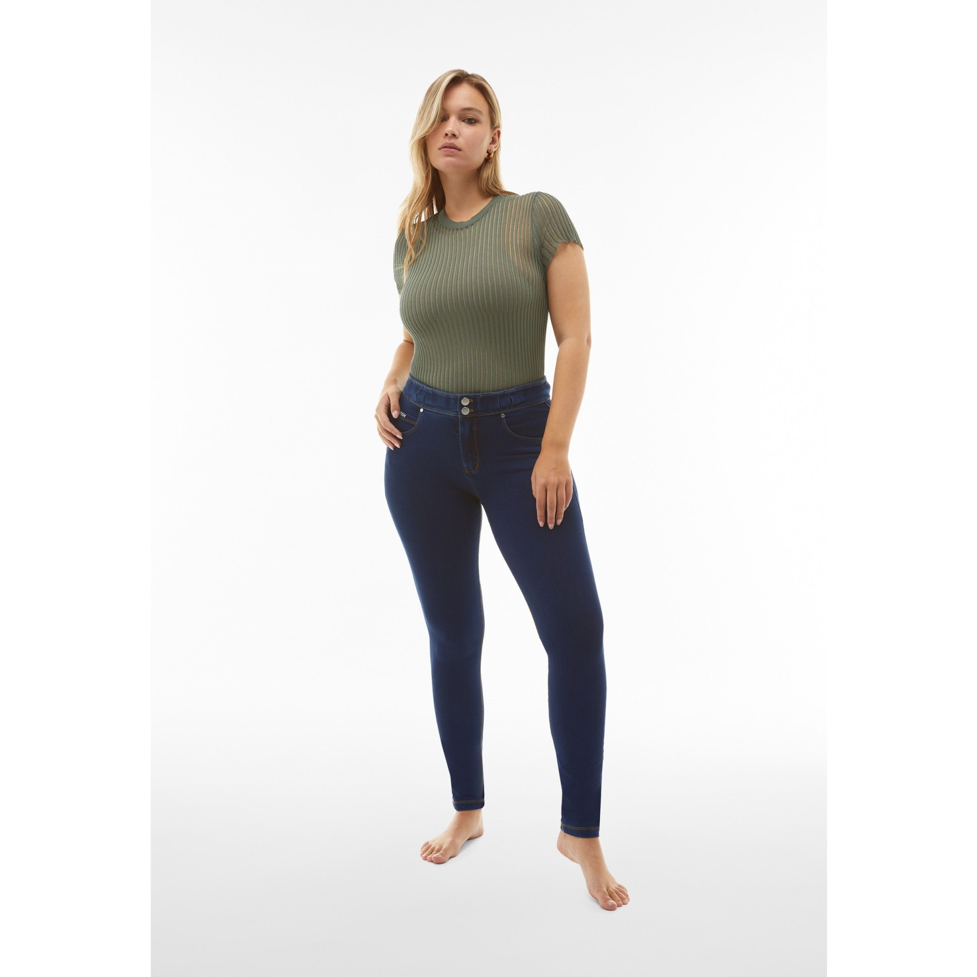 Freddy N.O.W.® Eco Damen Comfort Hose - Mid Waist Skinny - Blau - Gelbe Nähte - J0Y Freddy N.O.W.® Eco Damen Comfort Hose - Mid Waist Skinny - Blau - Gelbe Nähte - J0Y