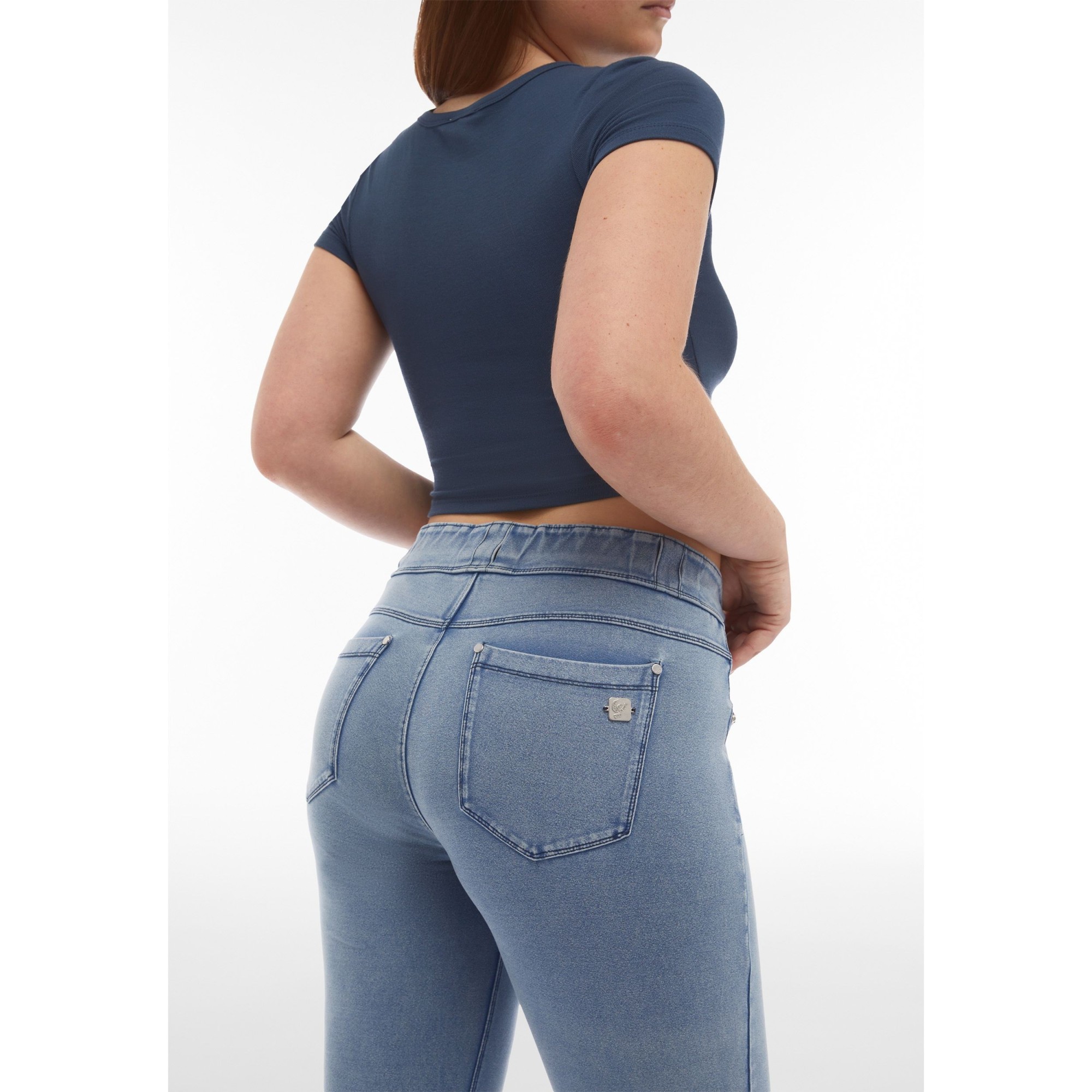 Freddy N.O.W.® Eco Damen Comfort Jeans - Mid Waist Skinny - Denim hell - Blaue Nähte - J107B Freddy N.O.W.® Eco Damen Comfort Jeans - Mid Waist Skinny - Denim hell - Blaue Nähte - J107B