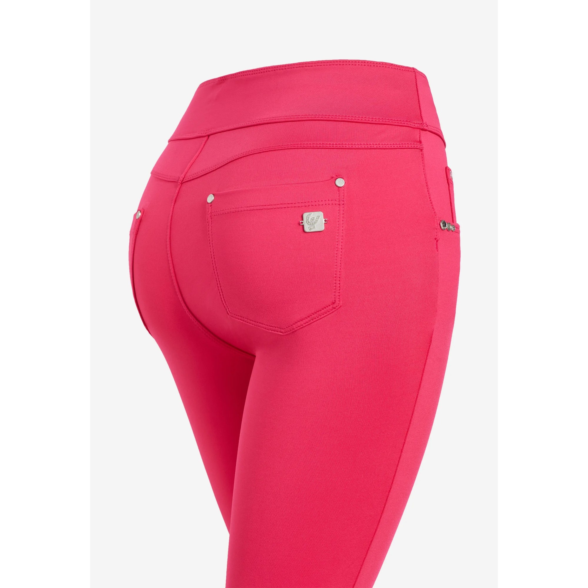 Freddy N.O.W.® Yoga Eco Tech Damen Comfort Hose - 7/8 Mid Waist Super Skinny - Pink/Fuchsia Freddy N.O.W.® Yoga Eco Tech Damen Comfort Hose - 7/8 Mid Waist Super Skinny - Pink/Fuchsia