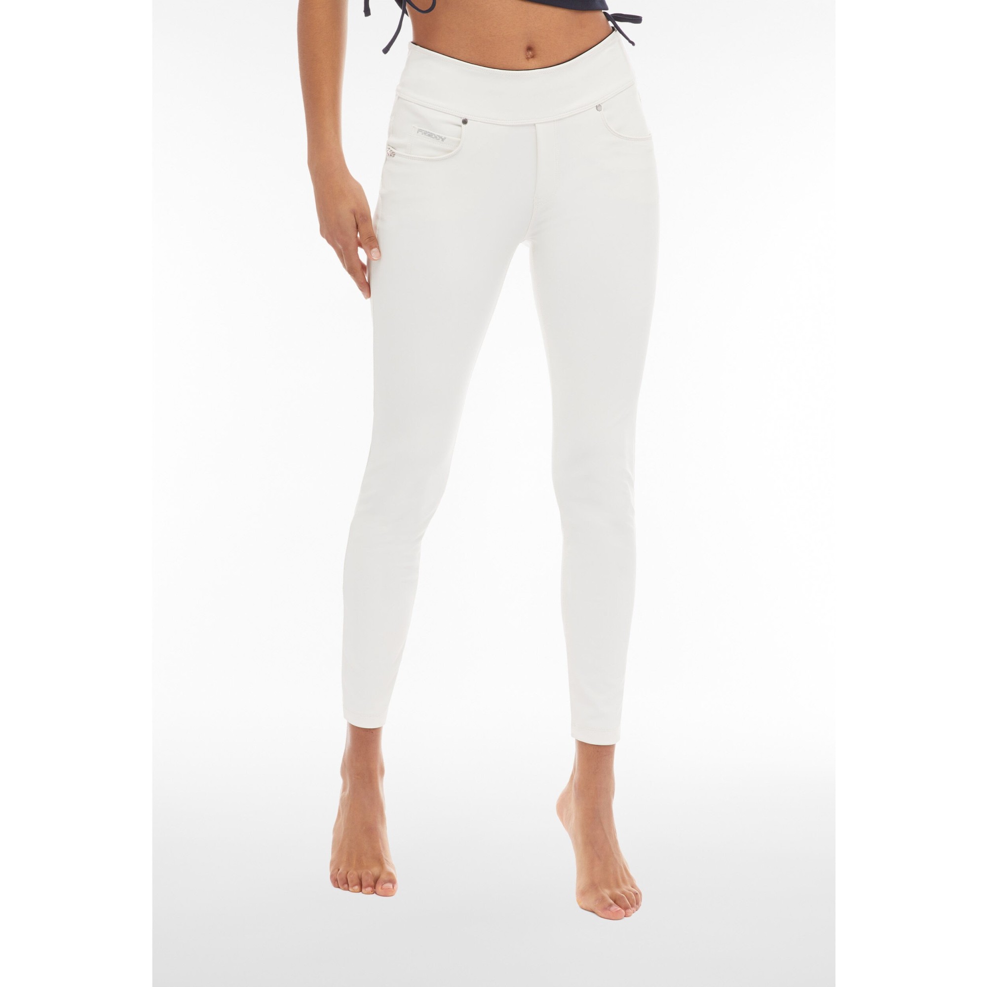 Freddy N.O.W.® Yoga Vegan Leather Damen Comfort Lederhose - Mid Waist Skinny - Lily White Freddy N.O.W.® Yoga Vegan Leather Damen Comfort Lederhose - Mid Waist Skinny - Lily White