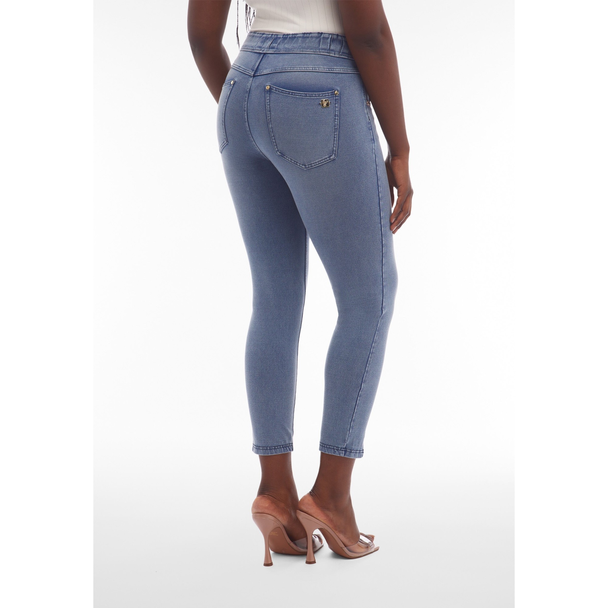 Freddy N.O.W.® Eco Damen Comfort Jeans - 7/8 High Waist Super Skinny - Denim - Blaue Nähte - J108B Freddy N.O.W.® Eco Damen Comfort Jeans - 7/8 High Waist Super Skinny - Denim - Blaue Nähte - J108B