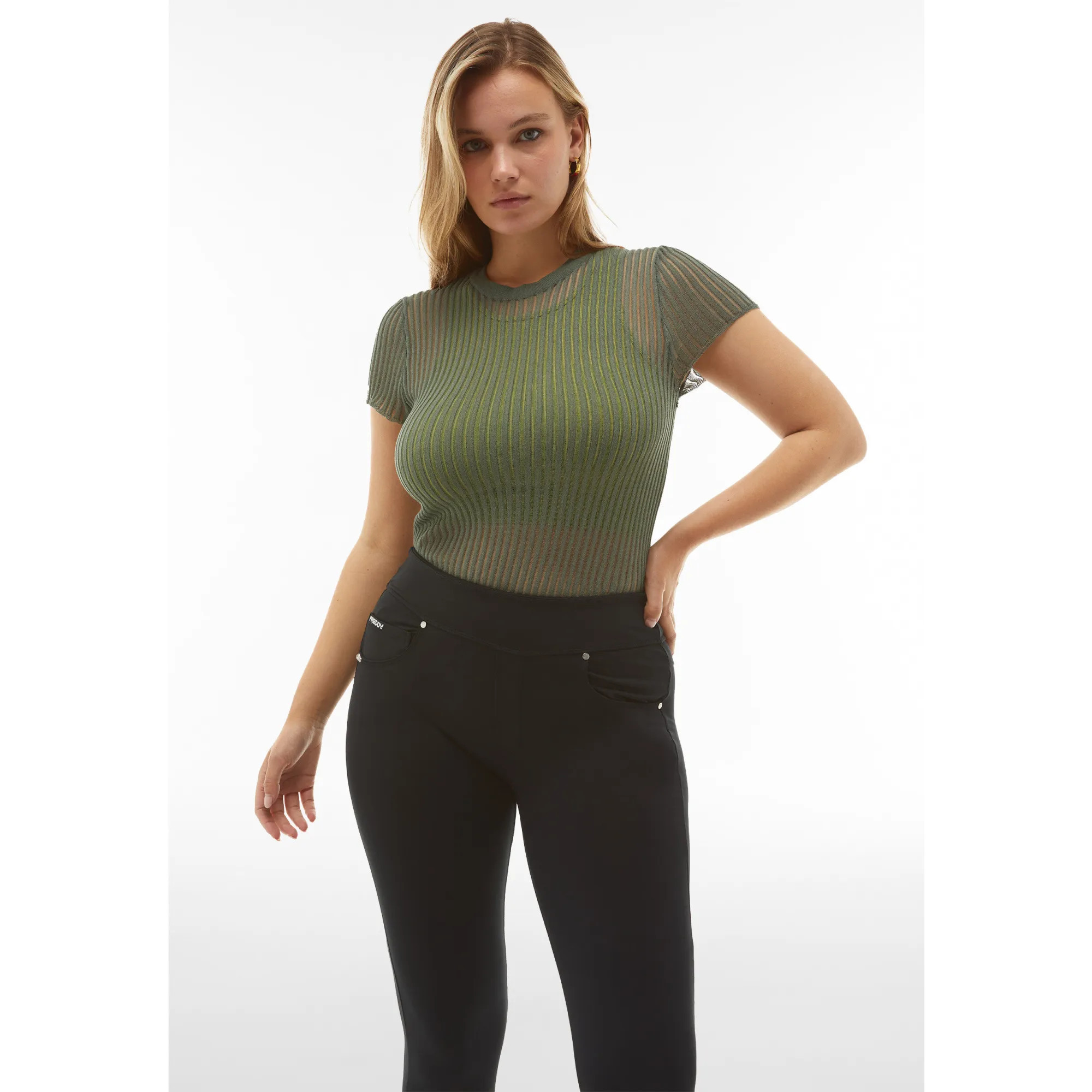 Freddy N.O.W.® Eco Yoga Tech Damen Comfort Hose - Mid Waist Skinny - Schwarz Freddy N.O.W.® Eco Yoga Tech Damen Comfort Hose - Mid Waist Skinny - Schwarz