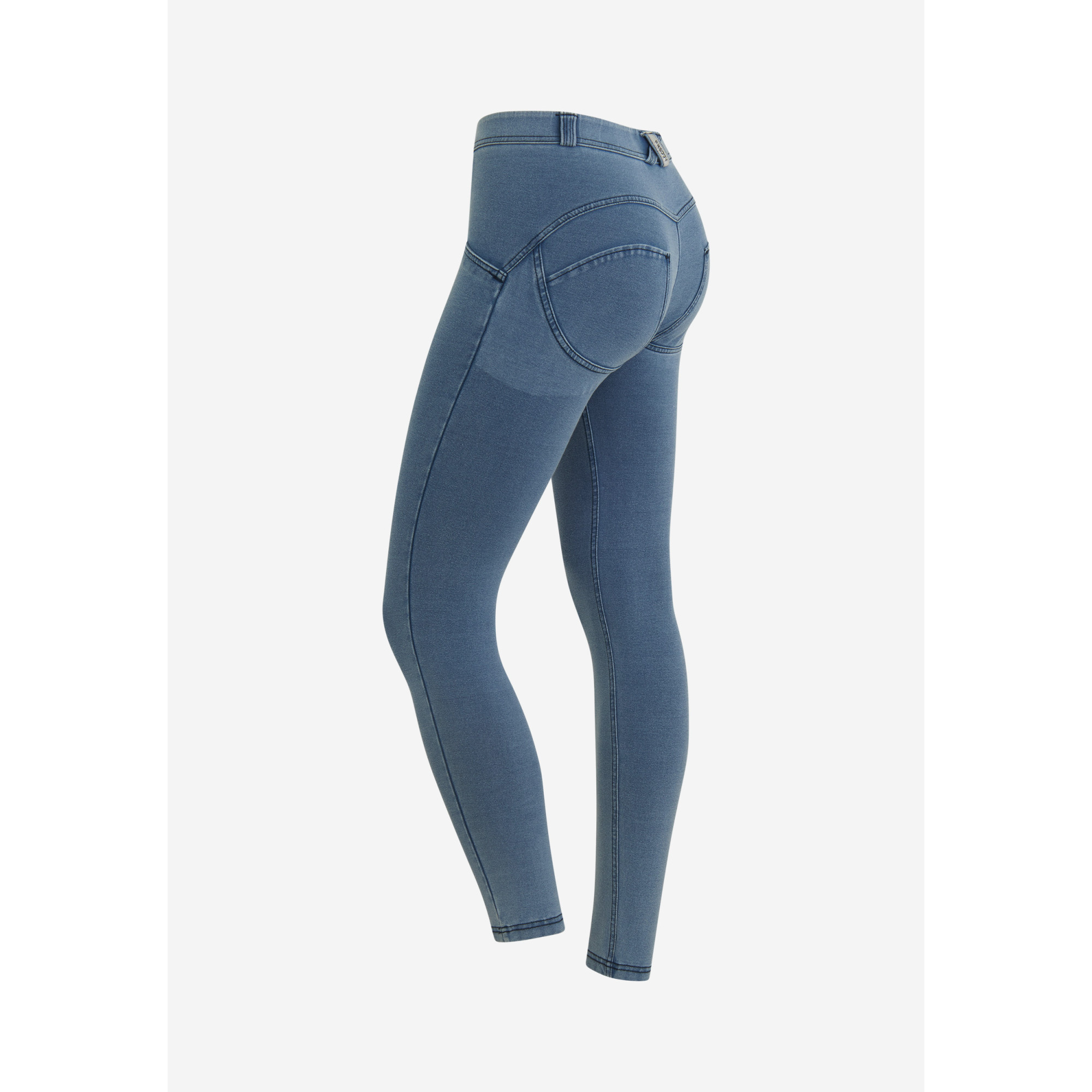 Freddy WR.UP® Damen Push-Up Jeans - 7/8 Regular Waist Skinny - Denim - Blaue Nähte - J108B Freddy WR.UP® Damen Push-Up Jeans - 7/8 Regular Waist Skinny - Denim - Blaue Nähte - J108B
