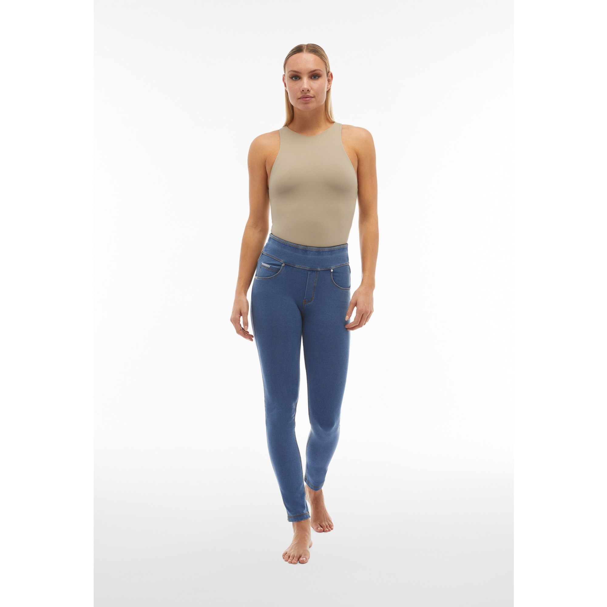 Freddy N.O.W.® Yoga Damen Comfort Jeans - Mid Waist Skinny - Hellblau - Gelbe Nähte - J4Y Freddy N.O.W.® Yoga Damen Comfort Jeans - Mid Waist Skinny - Hellblau - Gelbe Nähte - J4Y