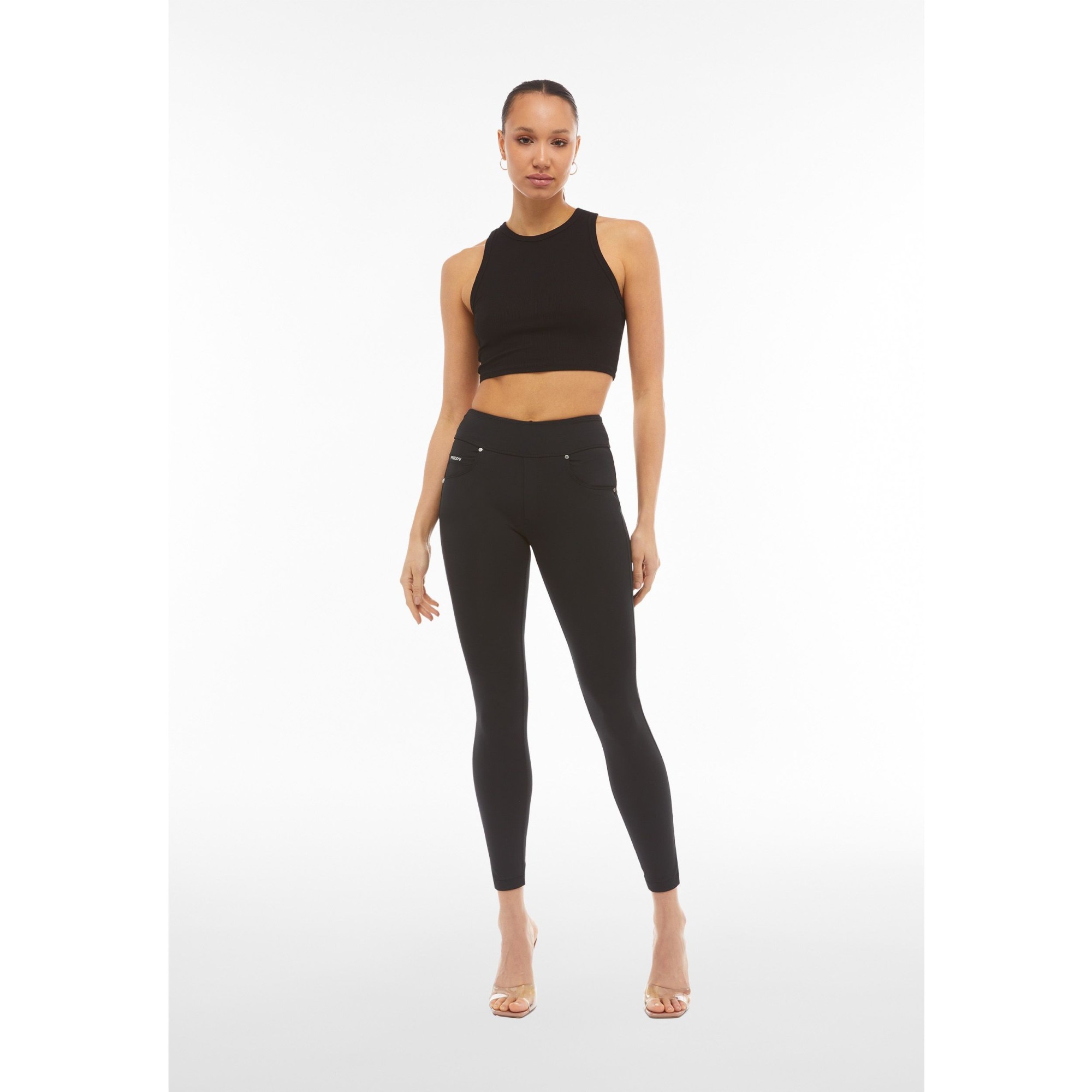 Freddy N.O.W.® Eco Yoga Tech Damen Comfort Hose - Mid Waist Skinny - Schwarz Freddy N.O.W.® Eco Yoga Tech Damen Comfort Hose - Mid Waist Skinny - Schwarz