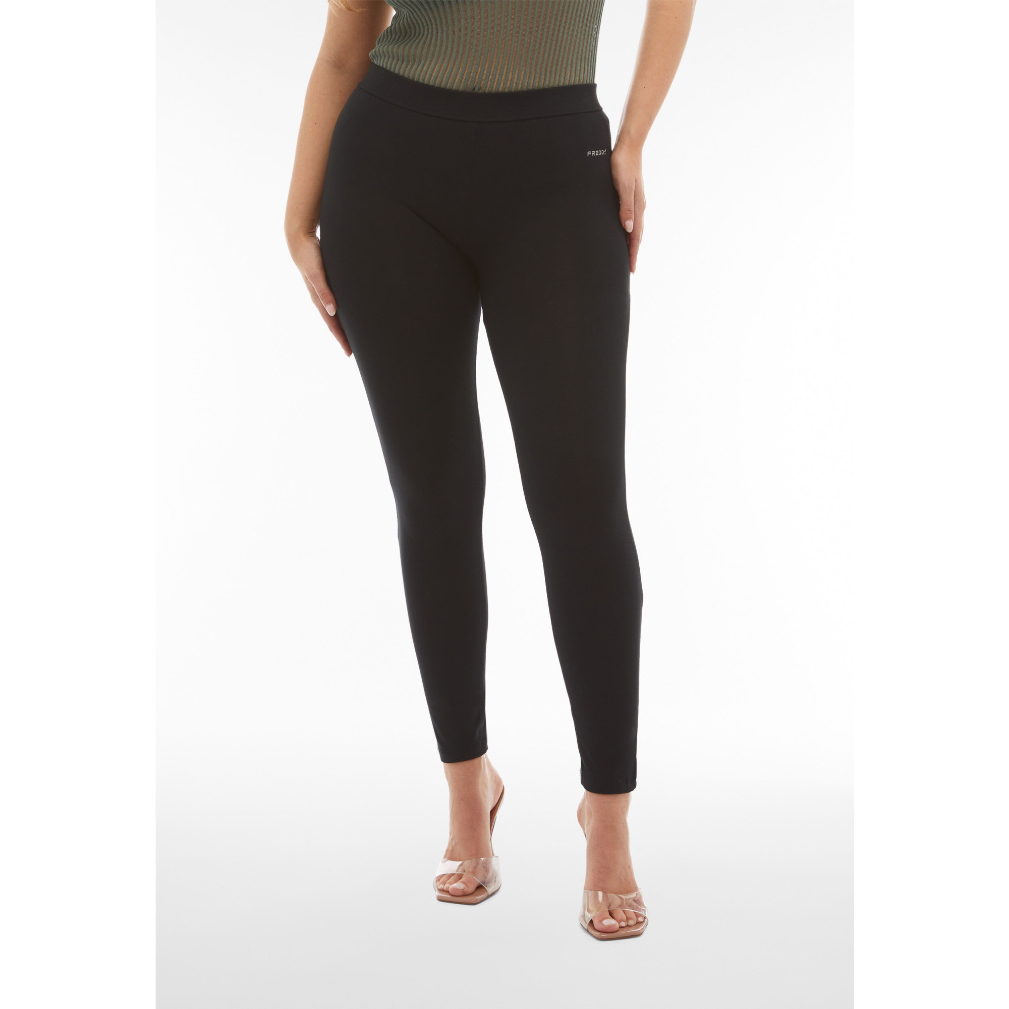 Freddy WR.UP® Core Damen Push-Up Hose - 7/8 Regular Waist Super Skinny - Schwarz Freddy WR.UP® Core Damen Push-Up Hose - 7/8 Regular Waist Super Skinny - Schwarz