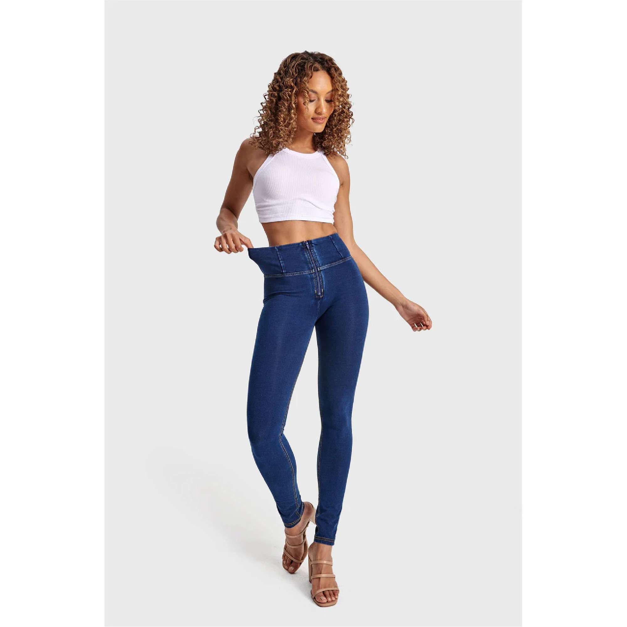 Freddy WR.UP® Damen Push-Up Jeans - High Waist Super Skinny - Indigoblau - Gelbe Nähte Freddy WR.UP® Damen Push-Up Jeans - High Waist Super Skinny - Indigoblau - Gelbe Nähte