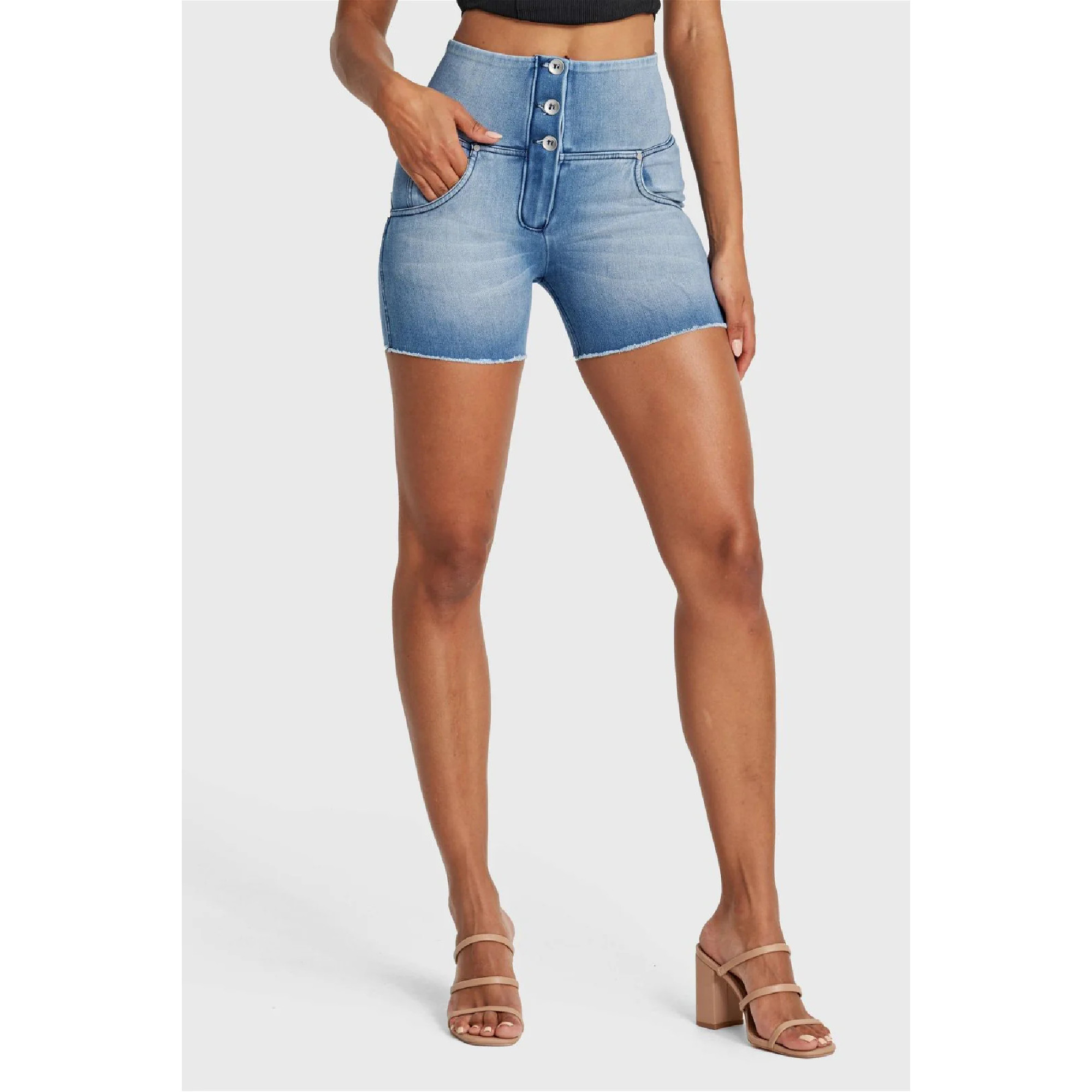 WR.UP® Snug Shorts - High Waist - J4B - Blue Denim - Blue Seams WR.UP® Snug Shorts - High Waist - J4B - Blue Denim - Blue Seams