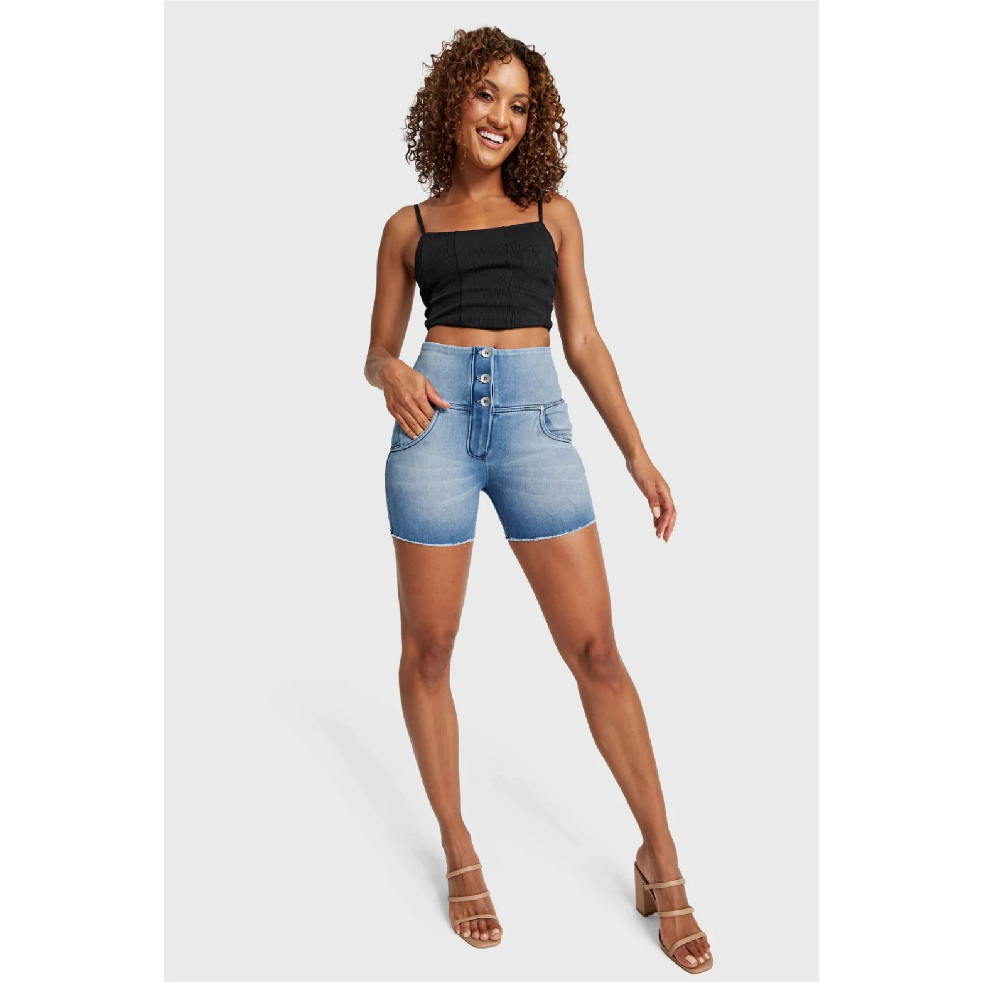 WR.UP® Snug Shorts - High Waist - J4B - Blue Denim - Blue Seams WR.UP® Snug Shorts - High Waist - J4B - Blue Denim - Blue Seams