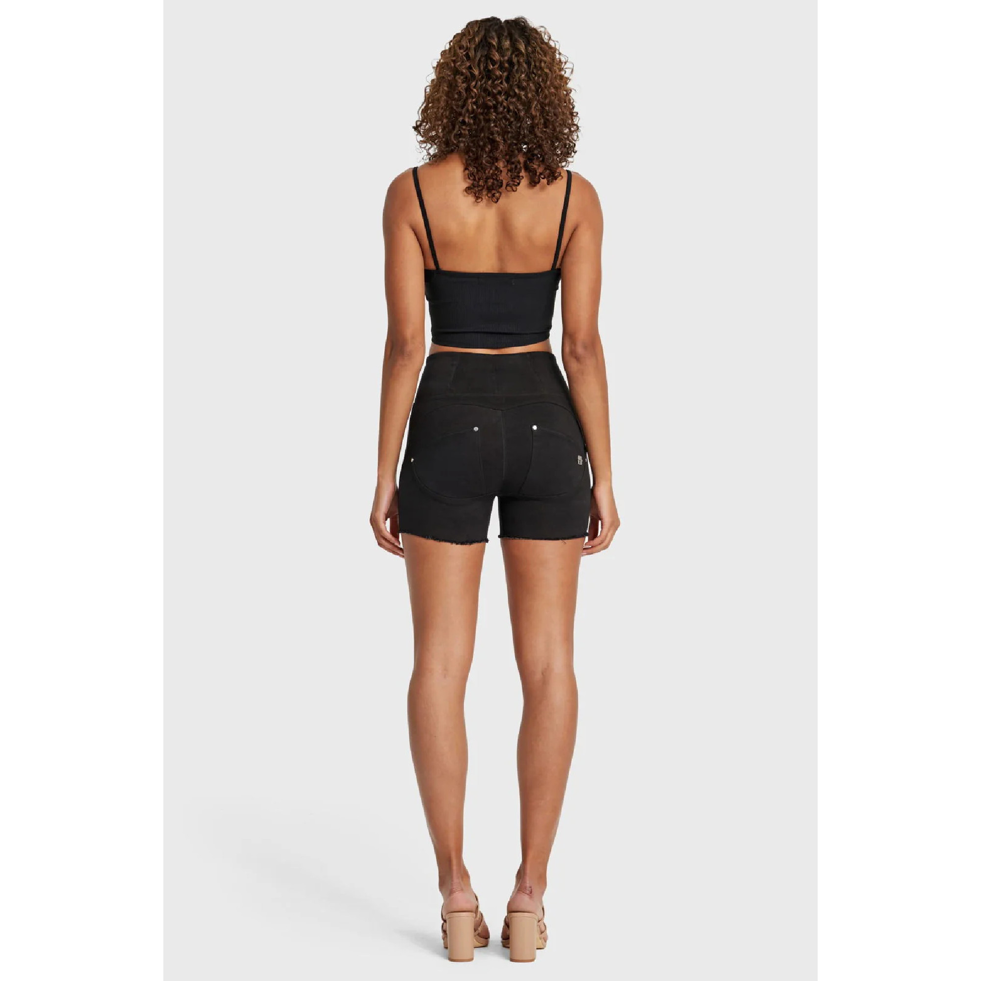 Freddy WR.UP® Snug Damen Push-Up Shorts - High Waist - Schwarz - N0 Freddy WR.UP® Snug Damen Push-Up Shorts - High Waist - Schwarz - N0