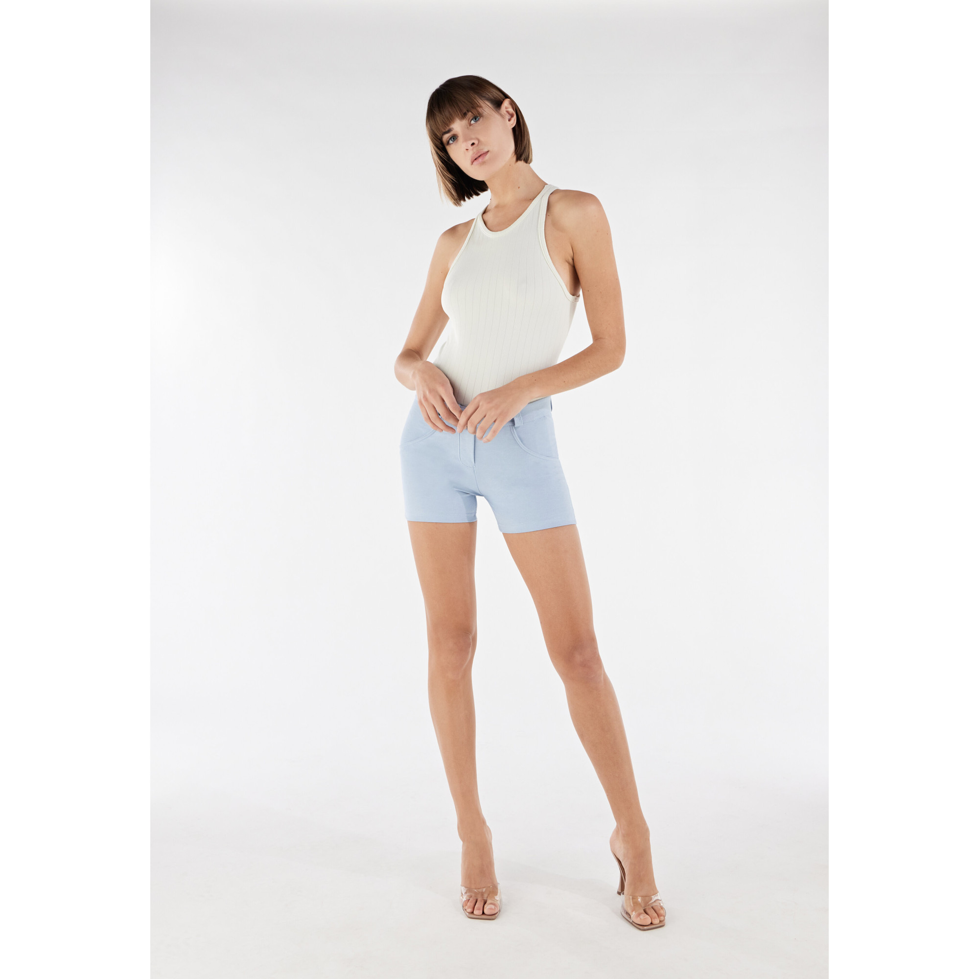 Freddy WR.UP® Drill Damen Push-Up Hose Shorts - Regular Waist - Grau-Blau - C54 Freddy WR.UP® Drill Damen Push-Up Hose Shorts - Regular Waist - Grau-Blau - C54
