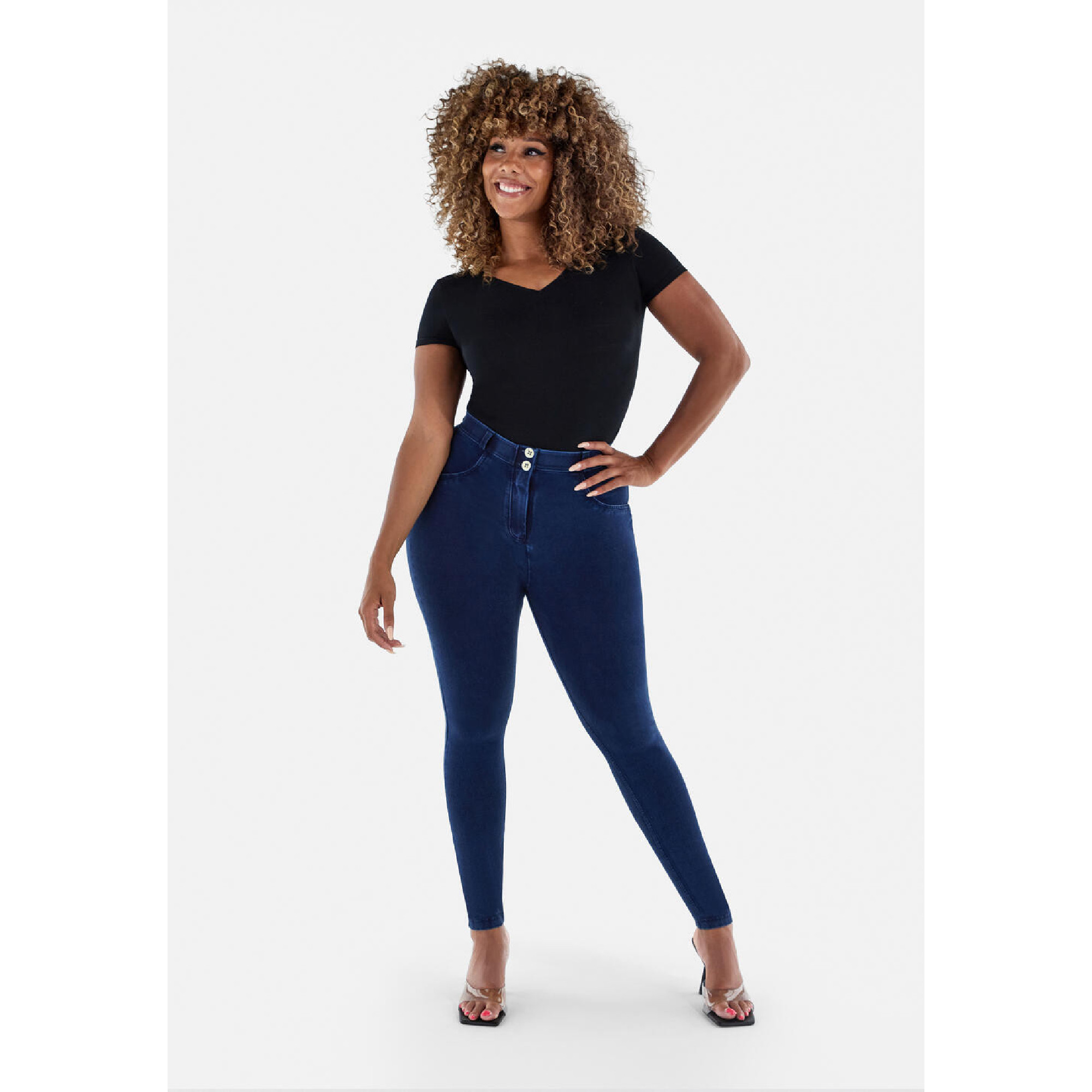 Freddy WR.UP® Curvy Damen Push-Up Jeans - Regular Waist Skinny - Indigoblau - Blaue Nähte Freddy WR.UP® Curvy Damen Push-Up Jeans - Regular Waist Skinny - Indigoblau - Blaue Nähte