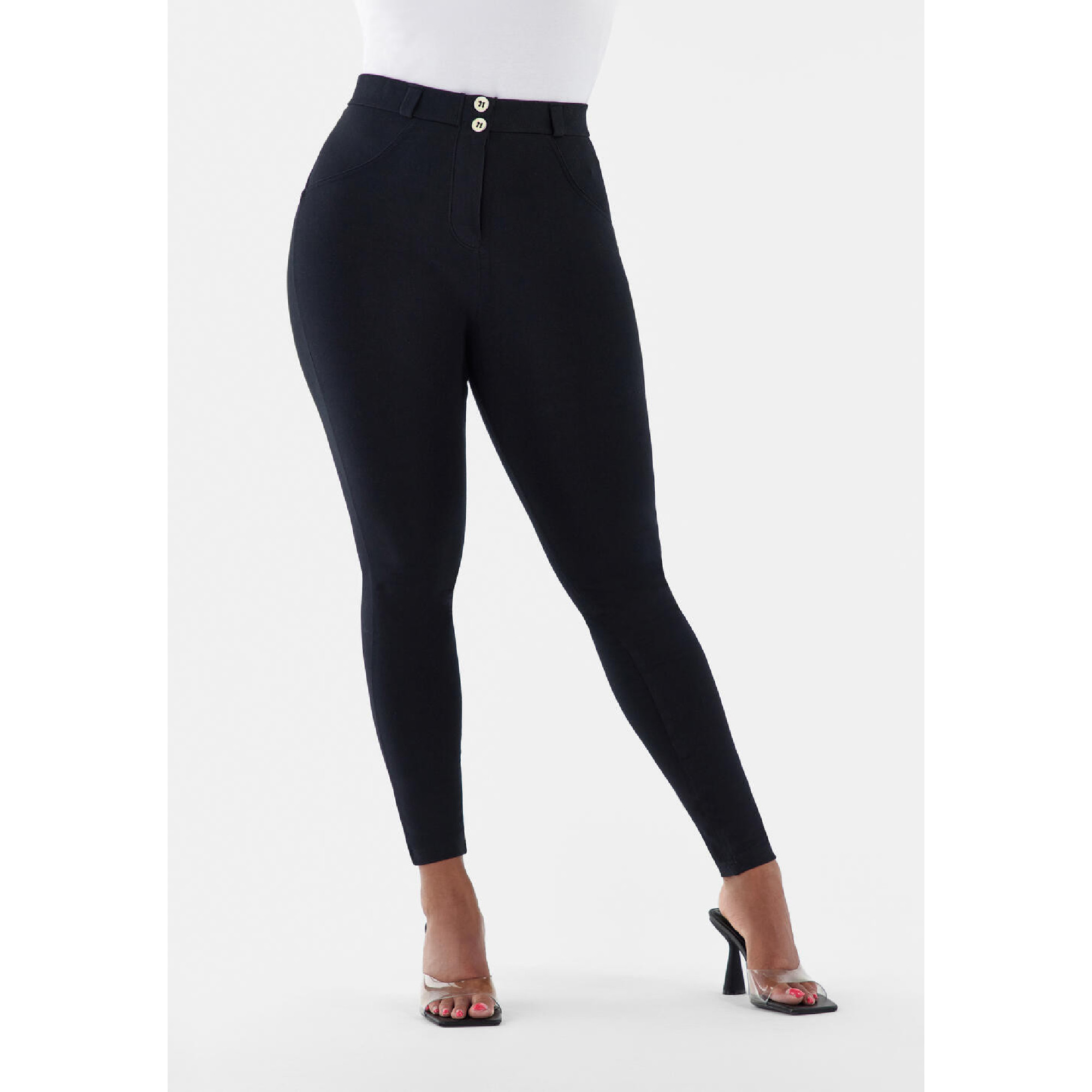Freddy WR.UP® Curvy Damen Push-Up Hose - Regular Waist Super Skinny - Schwarz Freddy WR.UP® Curvy Damen Push-Up Hose - Regular Waist Super Skinny - Schwarz