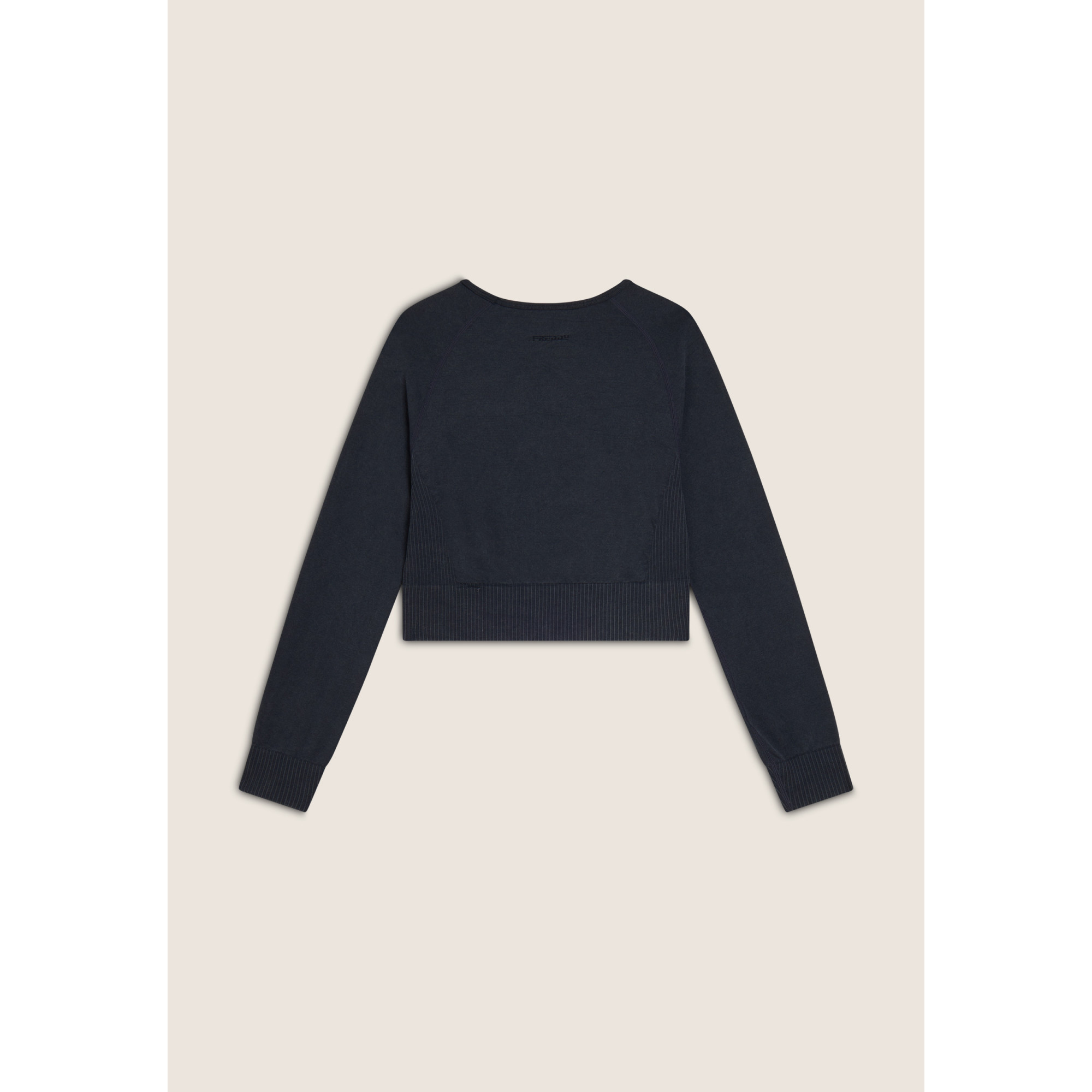 Freddy Seamless Sport Top - Cropped - Black - NUS Freddy Seamless Sport Top - Cropped - Black - NUS