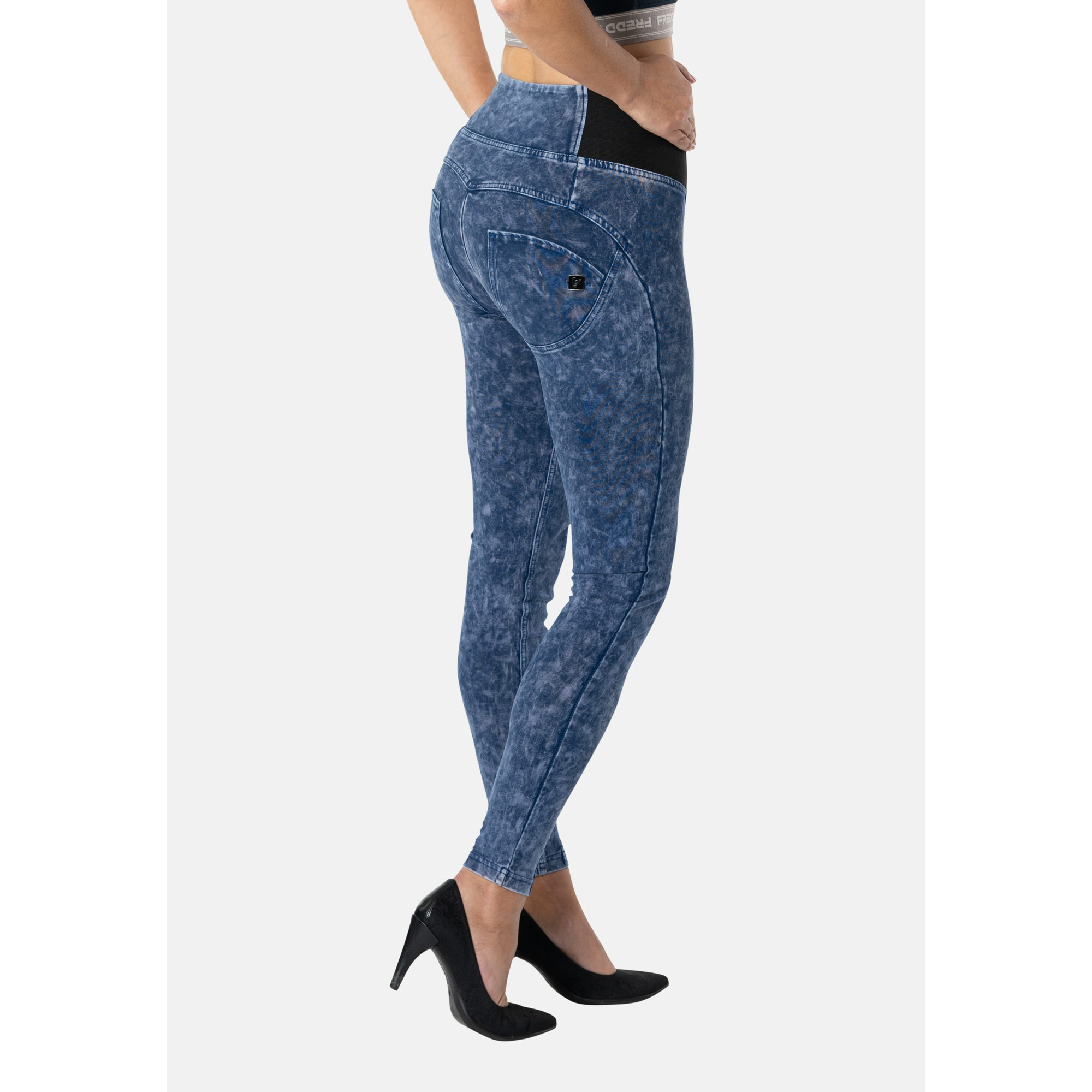 Freddy WR.UP® Damen Push-Up Hose - High Waist Super Skinny - elastischer Taillenbund - Dunkelblau - B57 Freddy WR.UP® Damen Push-Up Hose - High Waist Super Skinny - elastischer Taillenbund - Dunkelblau - B57