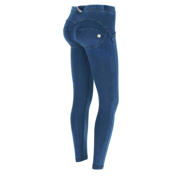 Freddy WR.UP® Damen Push-Up Jeans - 7/8 Regular Waist Skinny - Hellblau - Blaue Nähte