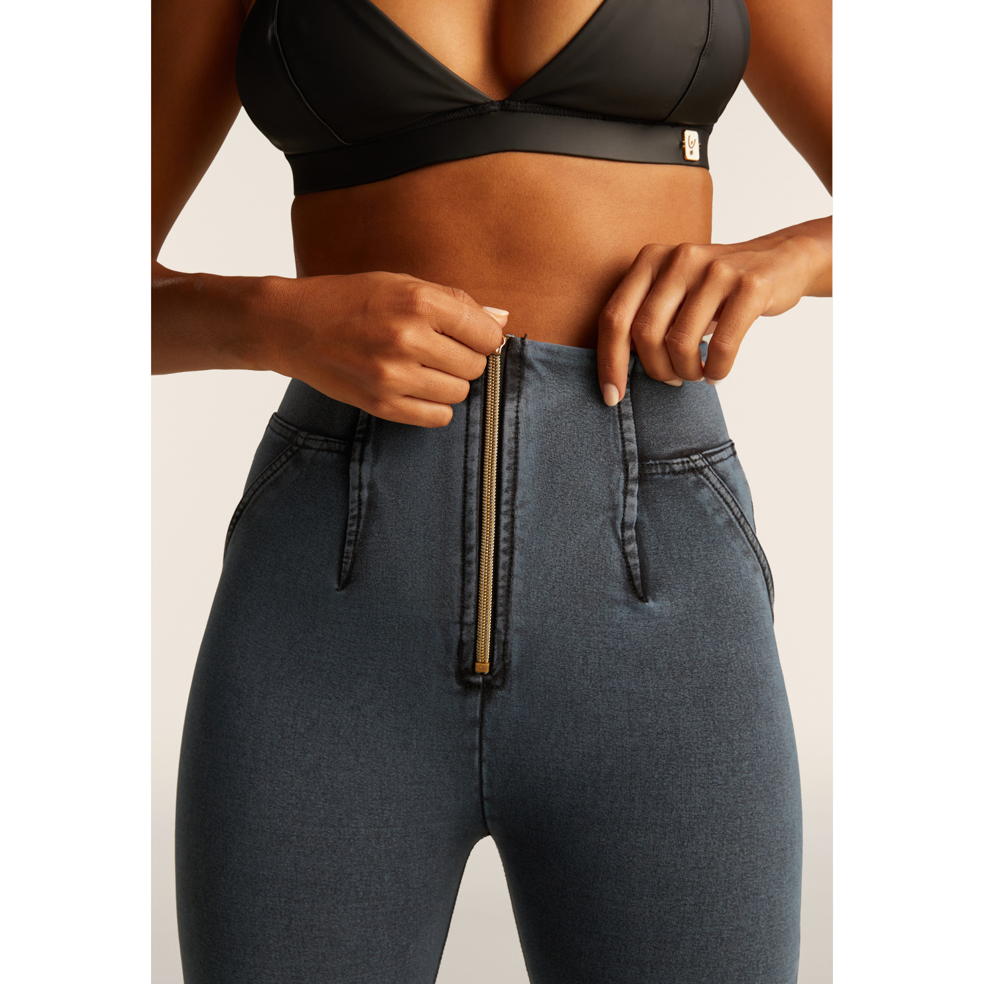 Freddy WR.UP® Eco Denim - 7/8 High Waist Skinny - J171N Freddy WR.UP® Eco Denim - 7/8 High Waist Skinny - J171N