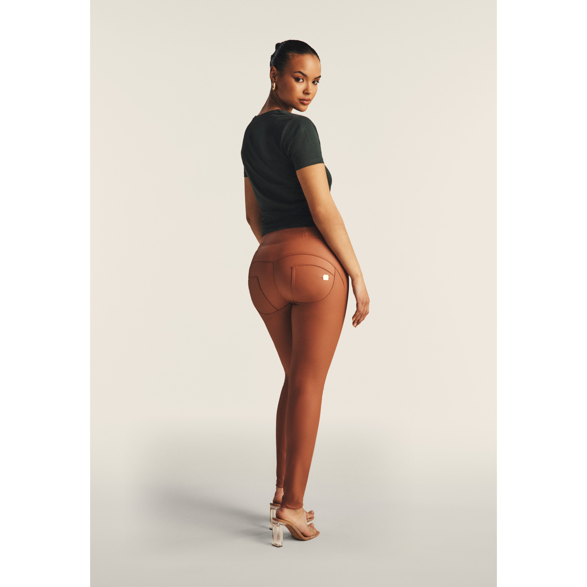 Freddy WR.UP® Eco Vegan Leather - High Waist Skinny - M110 Freddy WR.UP® Eco Vegan Leather - High Waist Skinny - M110