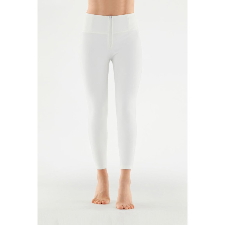 Freddy WR.UP® Vegan Leather Damen Push-Up Lederhose - 7/8 High Waist Super Skinny - Weiß
