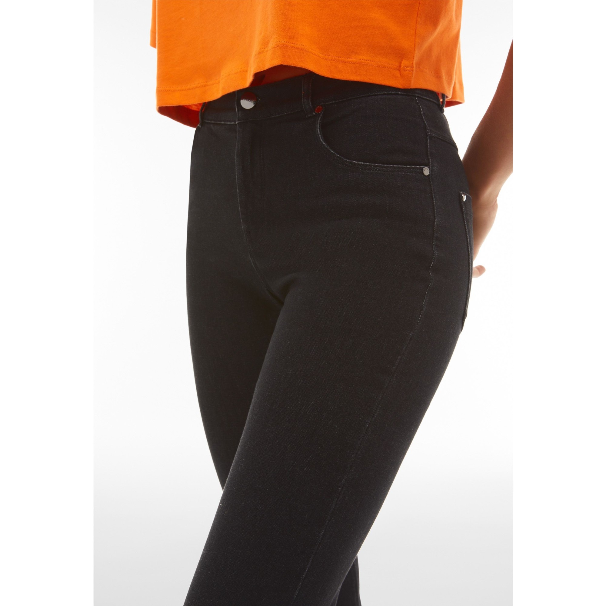 Freddy Fit Jeans - Regular Waist Skinny - Schwarz – Schwarze Nähte - J7N Freddy Fit Jeans - Regular Waist Skinny - Schwarz – Schwarze Nähte - J7N