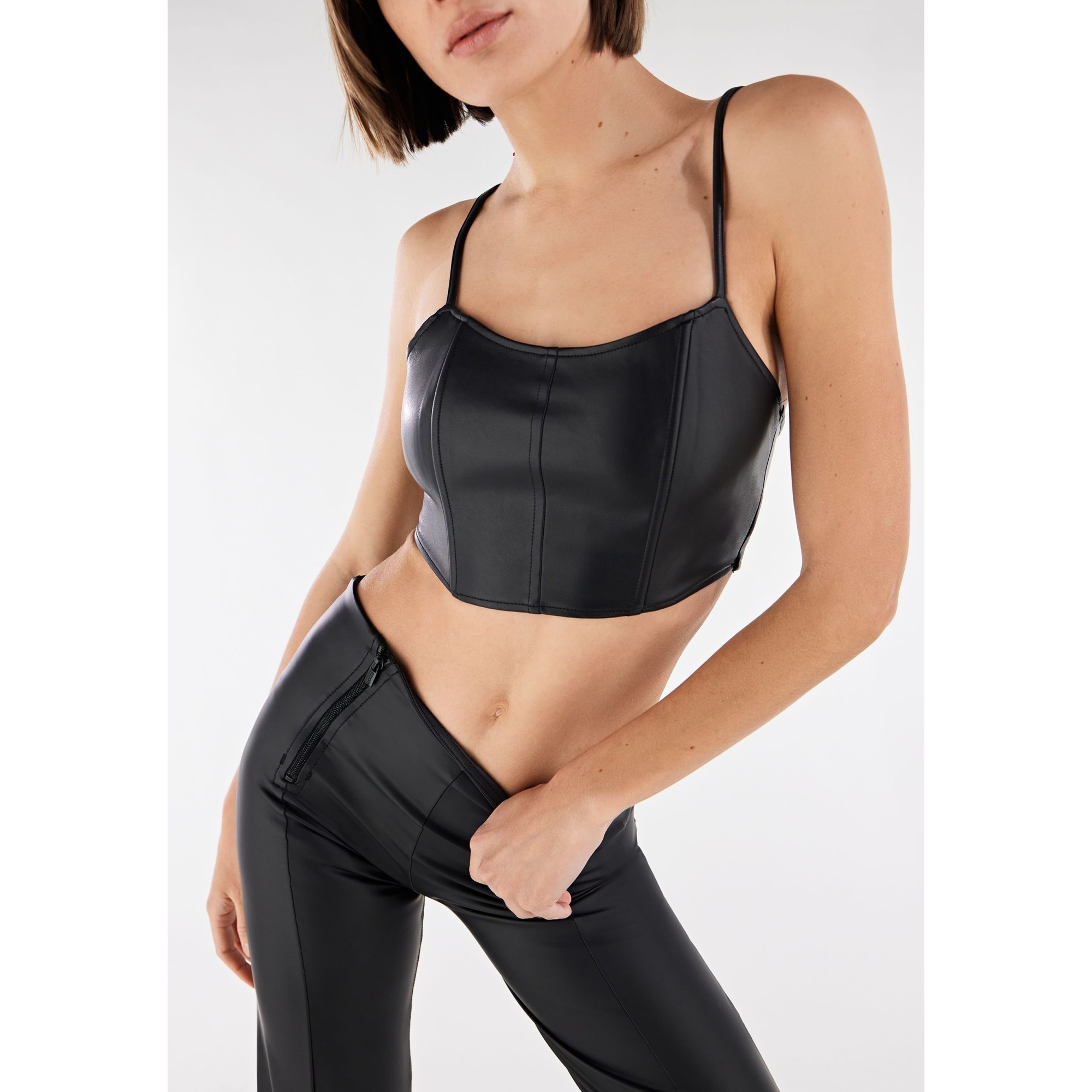 Freddy WR.UP® Vegan Leather Damen Push-Up Lederhose - High Waist Wide Leg - Schwarz - N0 Freddy WR.UP® Vegan Leather Damen Push-Up Lederhose - High Waist Wide Leg - Schwarz - N0