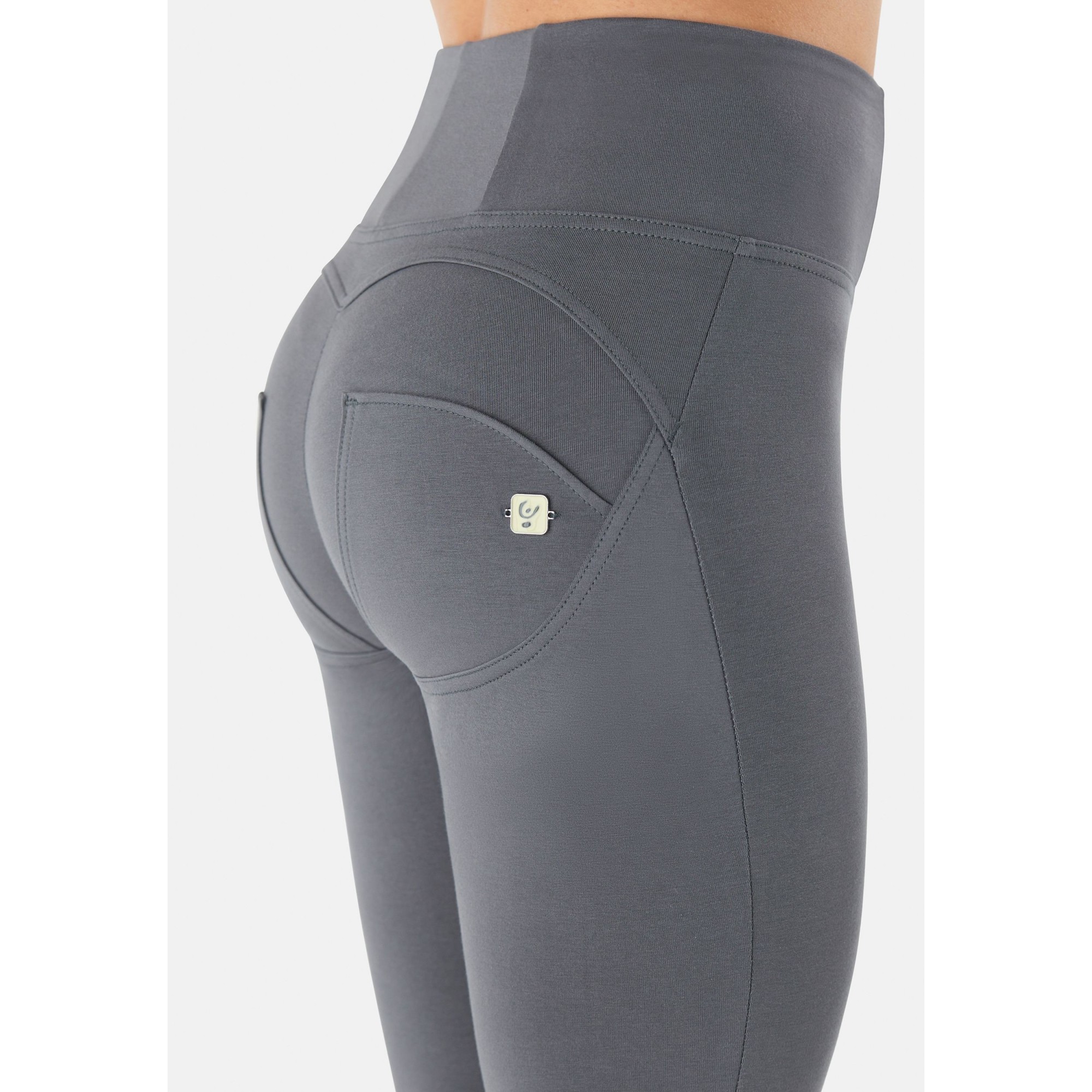 Freddy WR.UP® Damen Push-Up Hose - High Waist Super Skinny - Grau Freddy WR.UP® Damen Push-Up Hose - High Waist Super Skinny - Grau