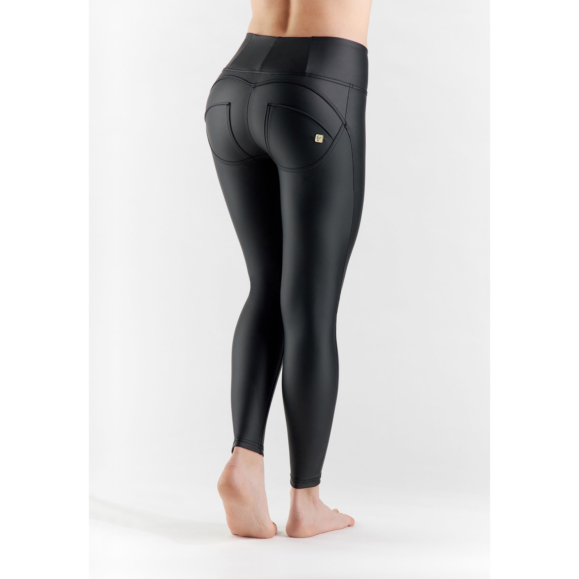 Freddy WR.UP® Vegan Leather Damen Push-Up Lederhose - High Waist Super Skinny - Schwarz Freddy WR.UP® Vegan Leather Damen Push-Up Lederhose - High Waist Super Skinny - Schwarz